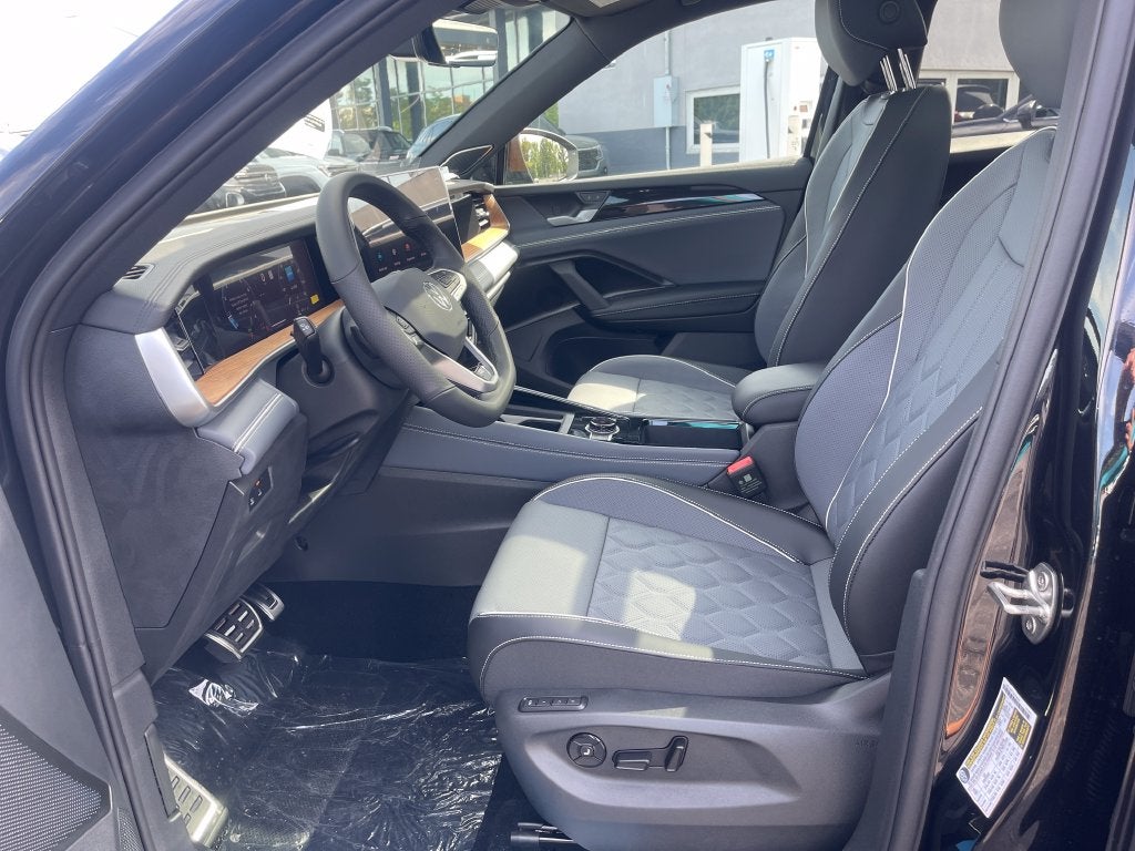 2026 Volkswagen Tiguan 2.0T SEL R-Line Turbo