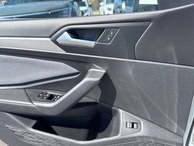 2026 Volkswagen Jetta SE FWD