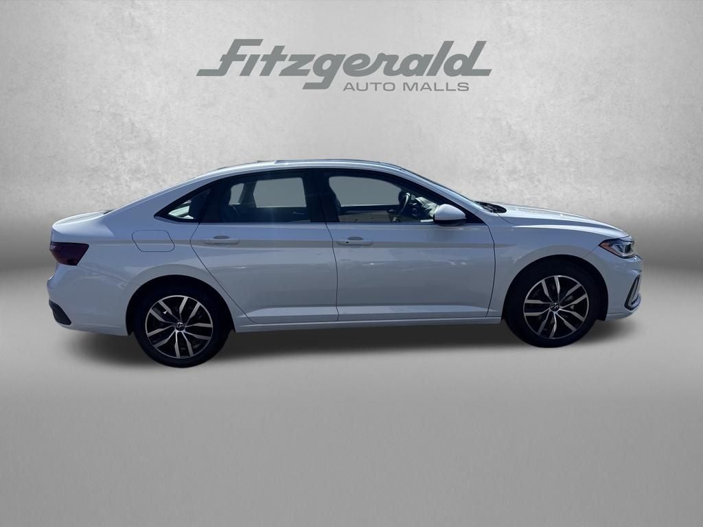 2026 Volkswagen Jetta SE FWD