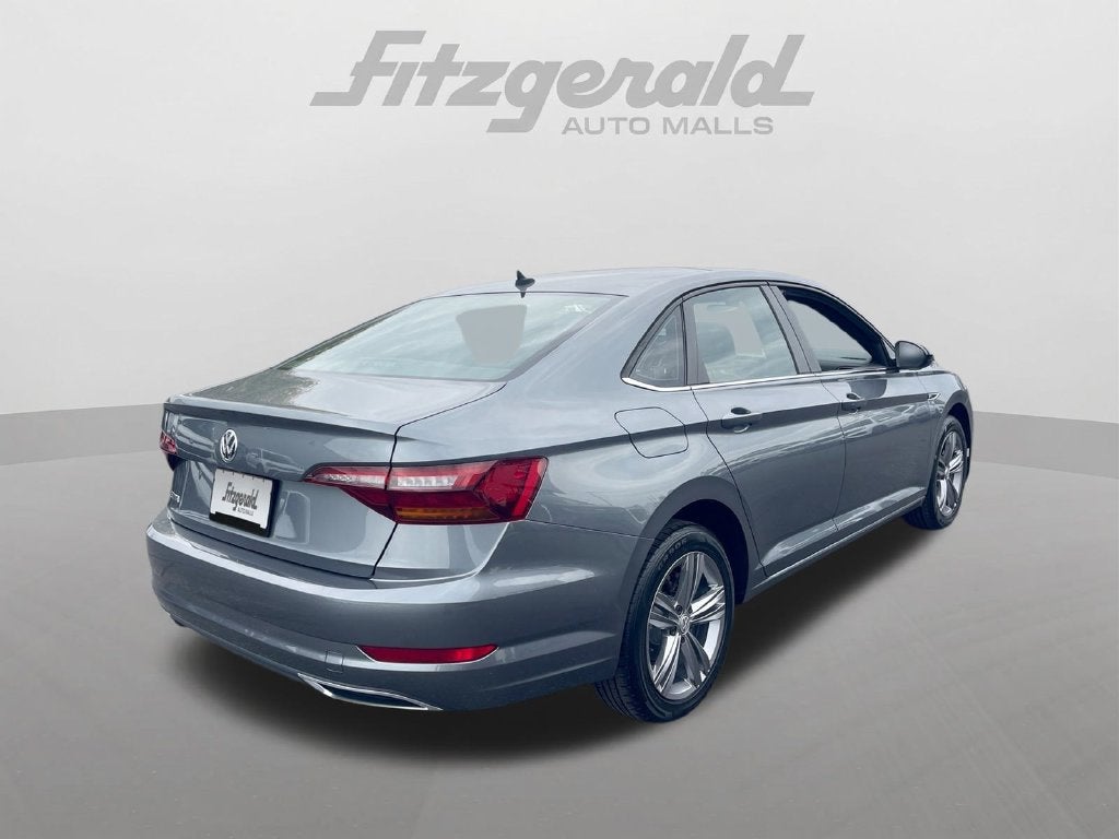 2019 Volkswagen Jetta R-Line
