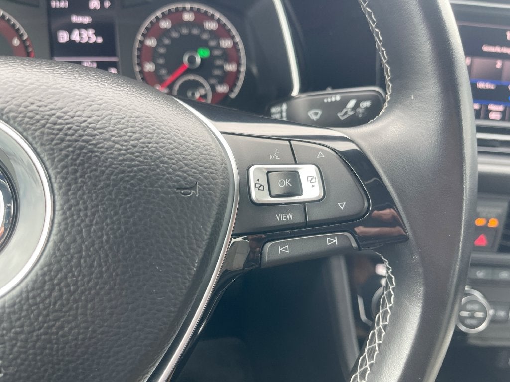 2019 Volkswagen Jetta R-Line