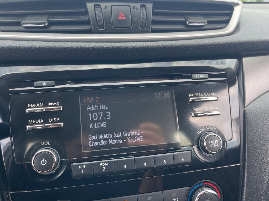2015 Nissan Rogue S