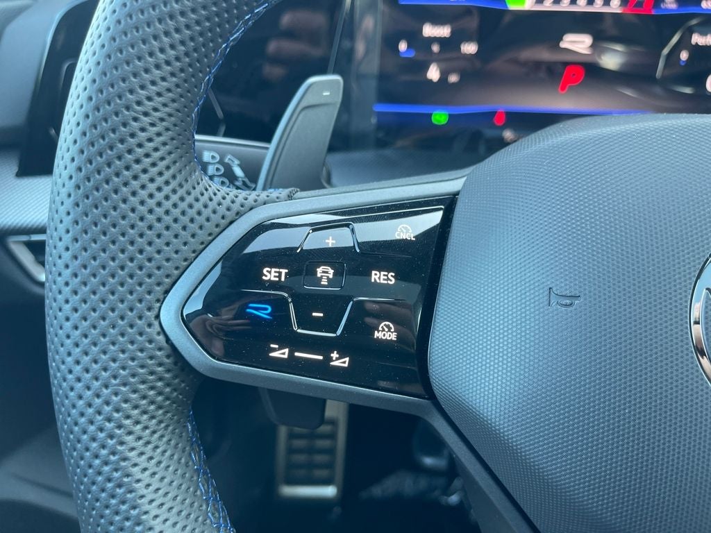 2026 Volkswagen Golf R 2.0T