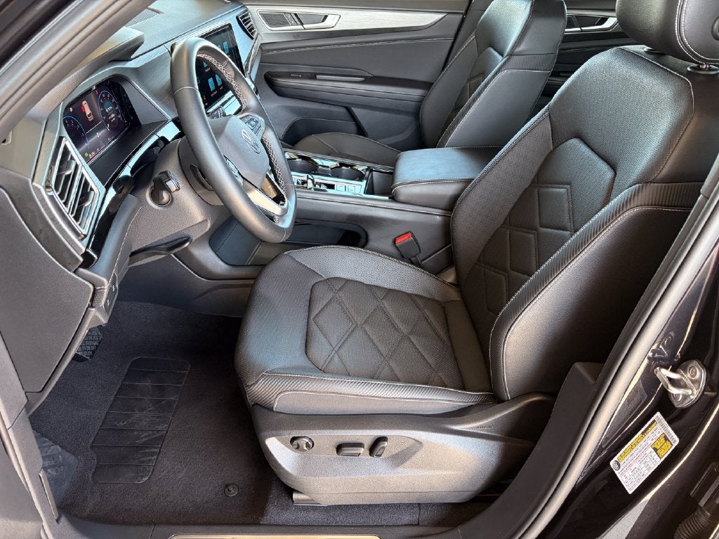 2026 Volkswagen Atlas Cross Sport SE w/Technology