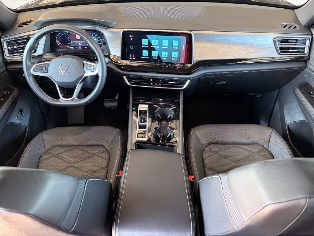 2026 Volkswagen Atlas Cross Sport SE w/Technology