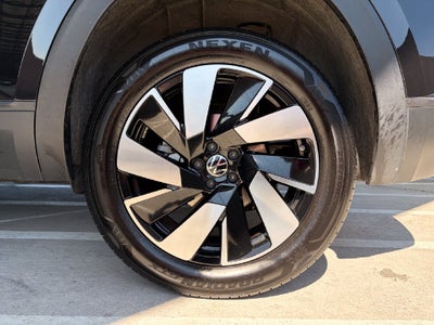 2026 Volkswagen Atlas Cross Sport SE w/Technology