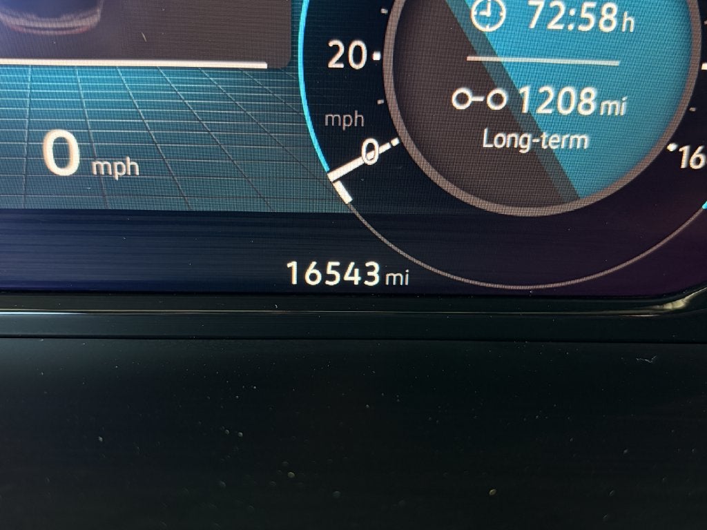 2026 Volkswagen Atlas Cross Sport SE w/Technology