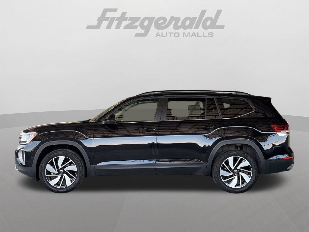 2026 Volkswagen Atlas SE w/Technology