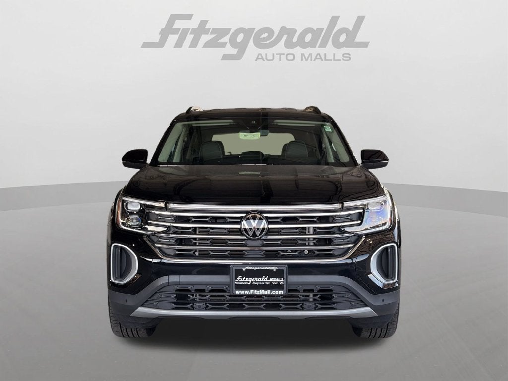 2026 Volkswagen Atlas SE w/Technology