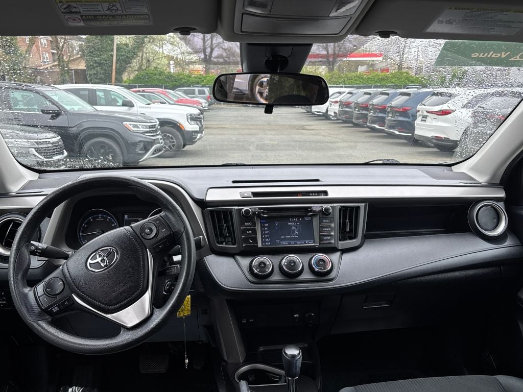 2017 Toyota RAV4 LE