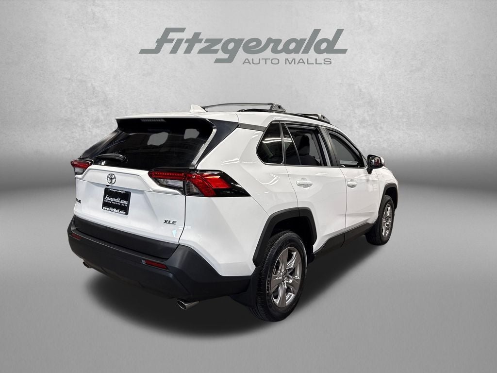 2024 Toyota RAV4 XLE