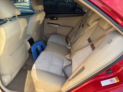 2014 Toyota Camry Hybrid XLE