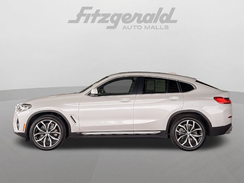 2023 BMW X4 xDrive30i