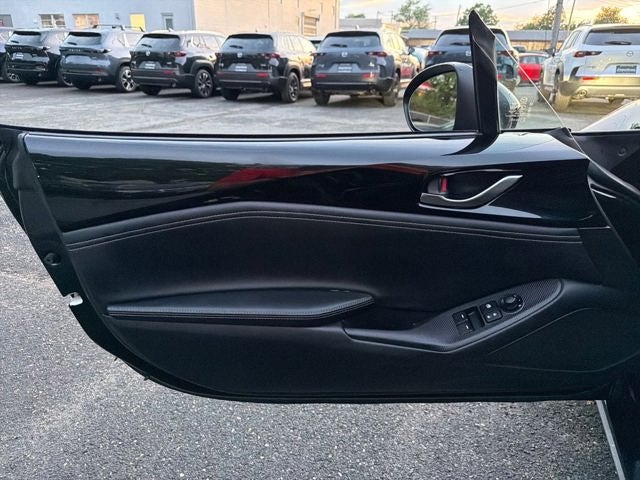2025 Mazda Mazda MX-5 Miata RF Grand Touring