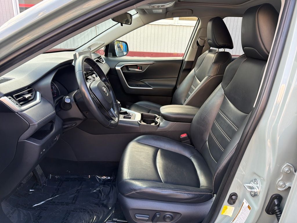 2019 Toyota RAV4 XLE Premium