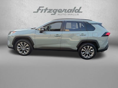 2019 Toyota RAV4 XLE Premium
