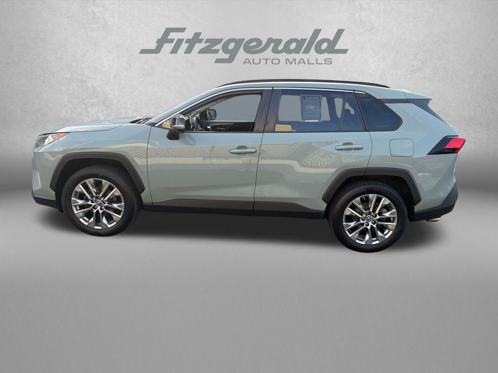 2019 Toyota RAV4 XLE Premium