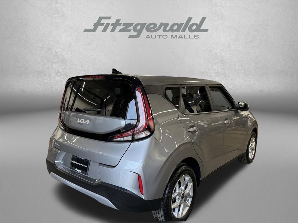 2023 Kia Soul LX