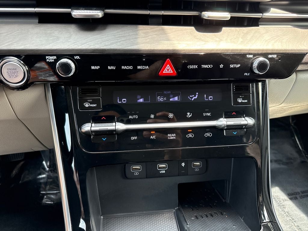 2024 Kia Carnival SX