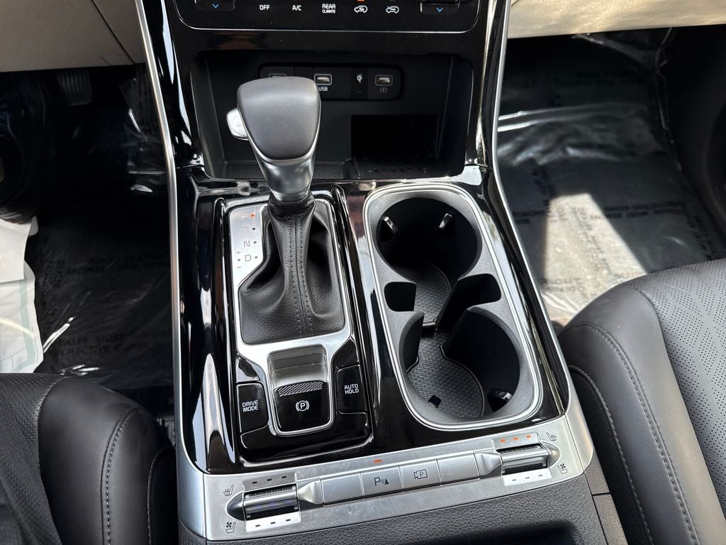 2024 Kia Carnival SX