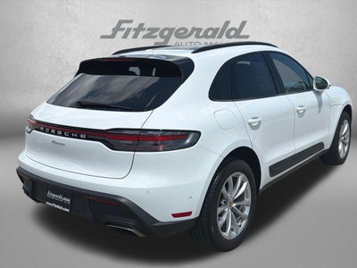 2025 Porsche Macan AWD