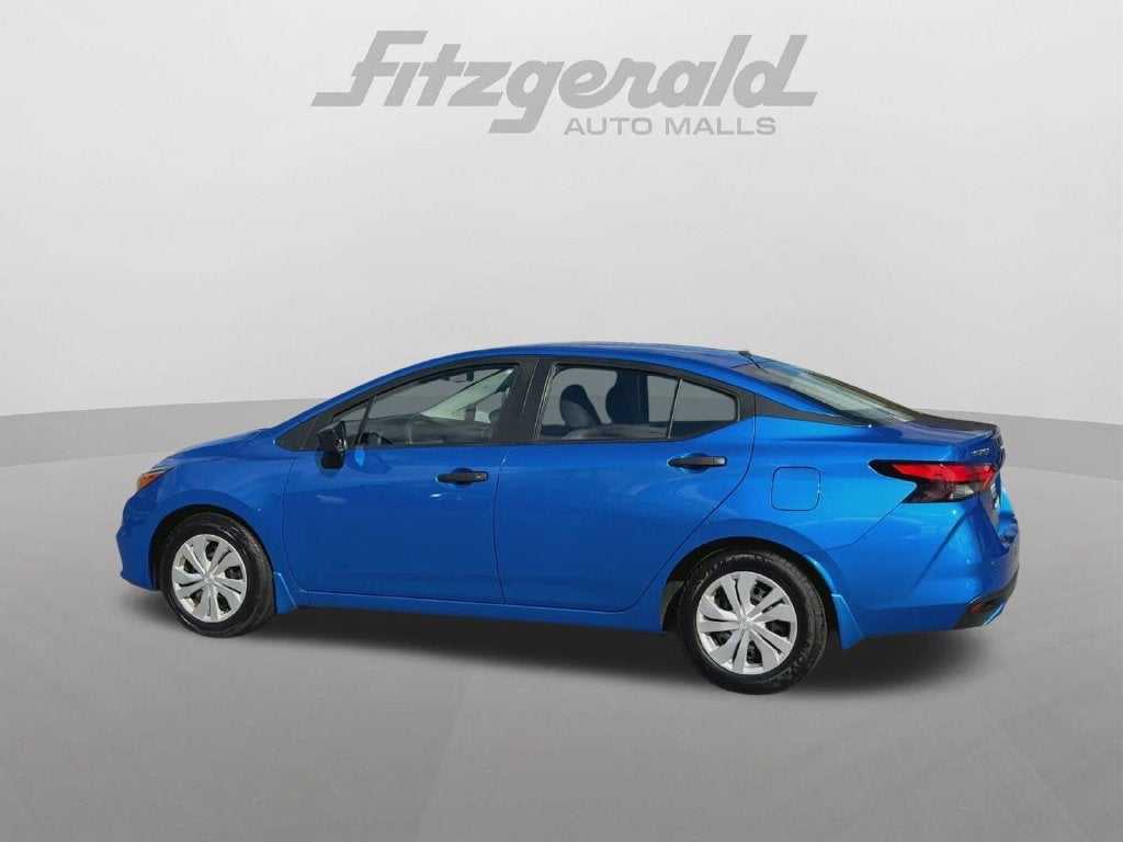2021 Nissan Versa 1.6 S