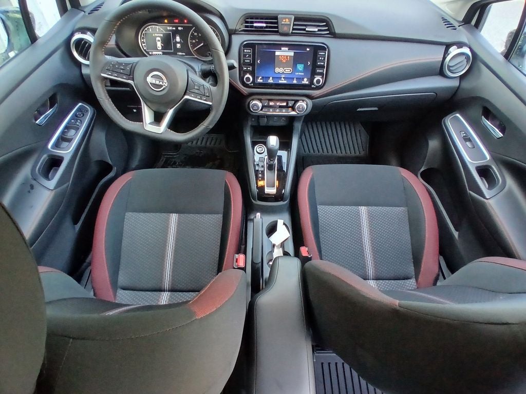2025 Nissan Versa 1.6 SR