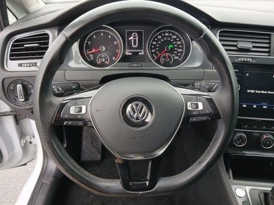 2019 Volkswagen Golf SportWagen SE