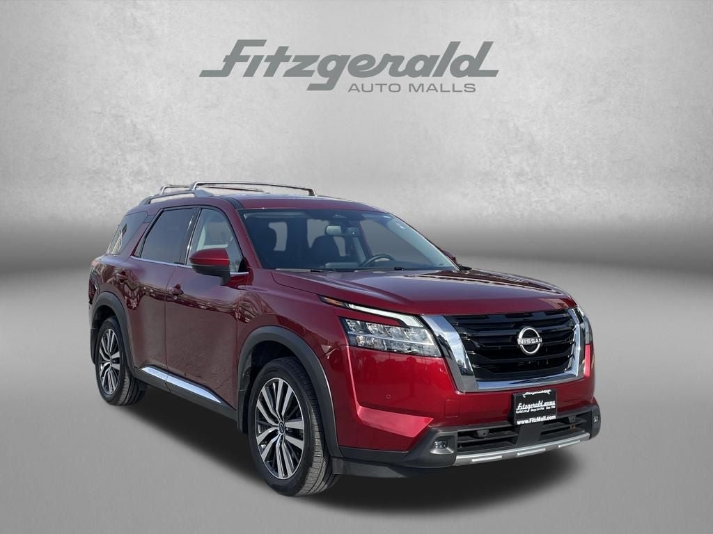 2022 Nissan Pathfinder Platinum