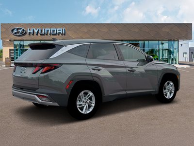 2026 Hyundai Tucson SE FWD