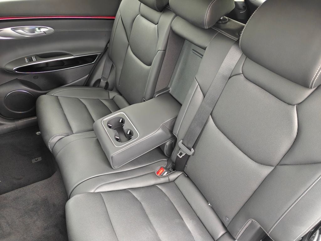 2026 Genesis GV70 2.5T