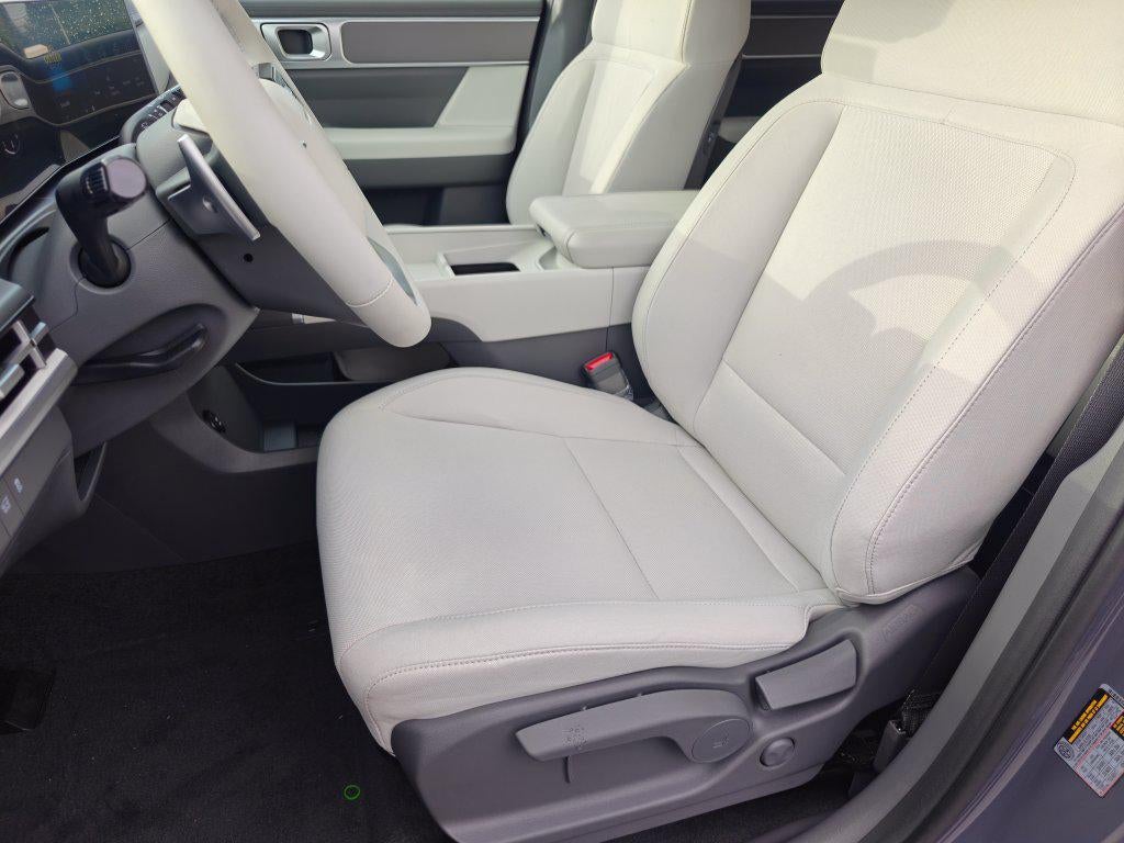 2027 Hyundai Santa Fe SE FWD
