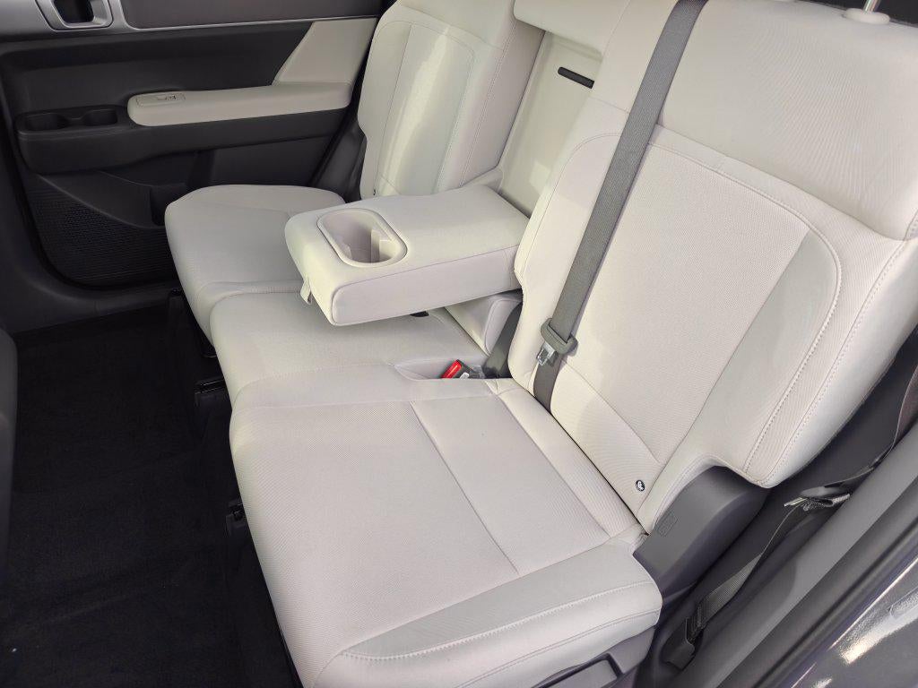 2027 Hyundai Santa Fe SE FWD