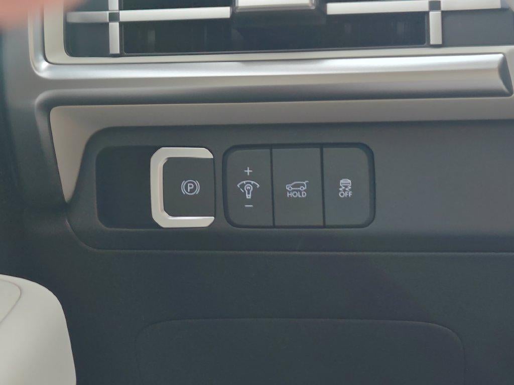 2027 Hyundai Santa Fe SE FWD