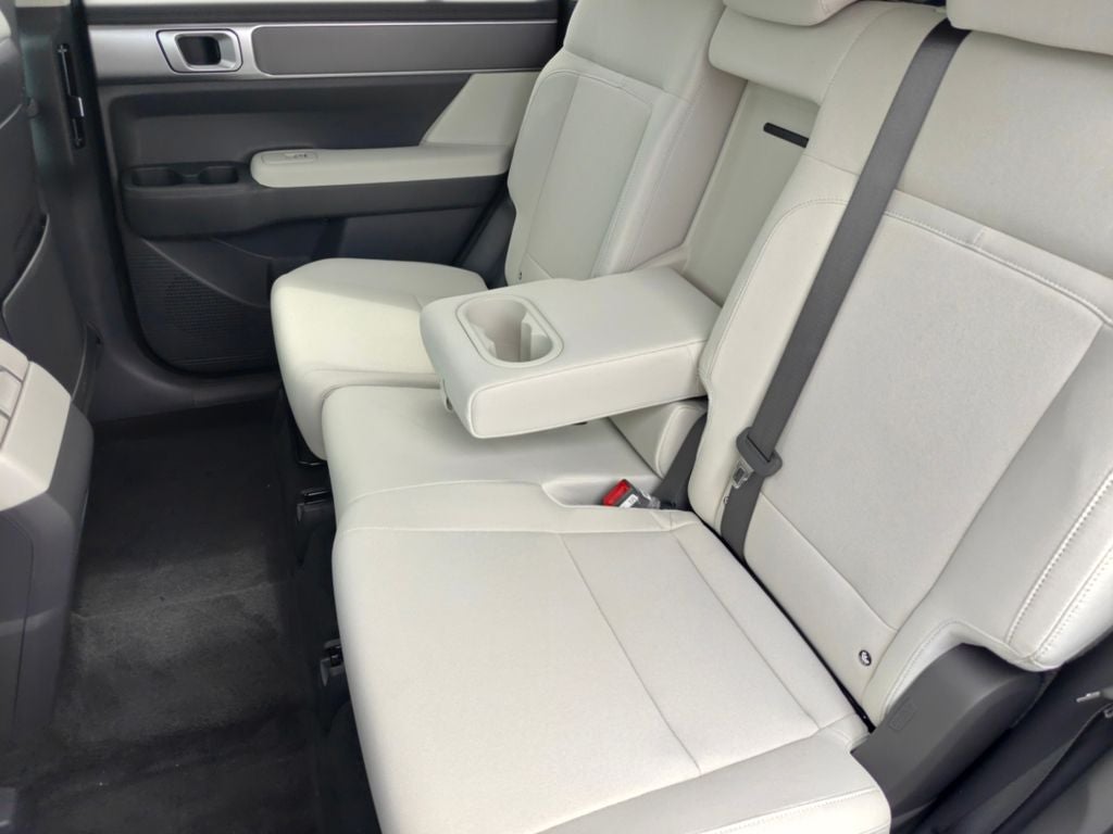 2027 Hyundai Santa Fe SE AWD