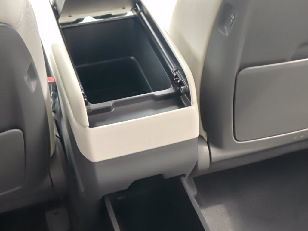 2027 Hyundai Santa Fe SE AWD