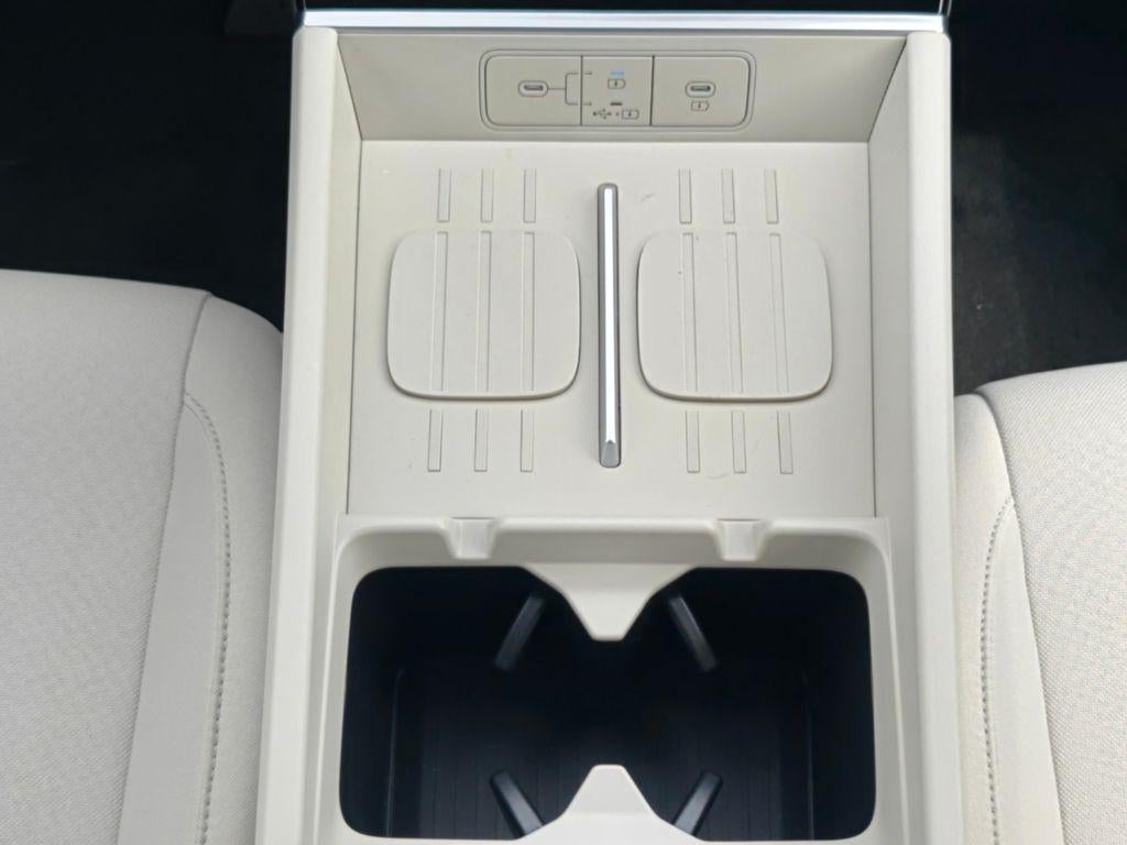 2027 Hyundai Santa Fe SE AWD