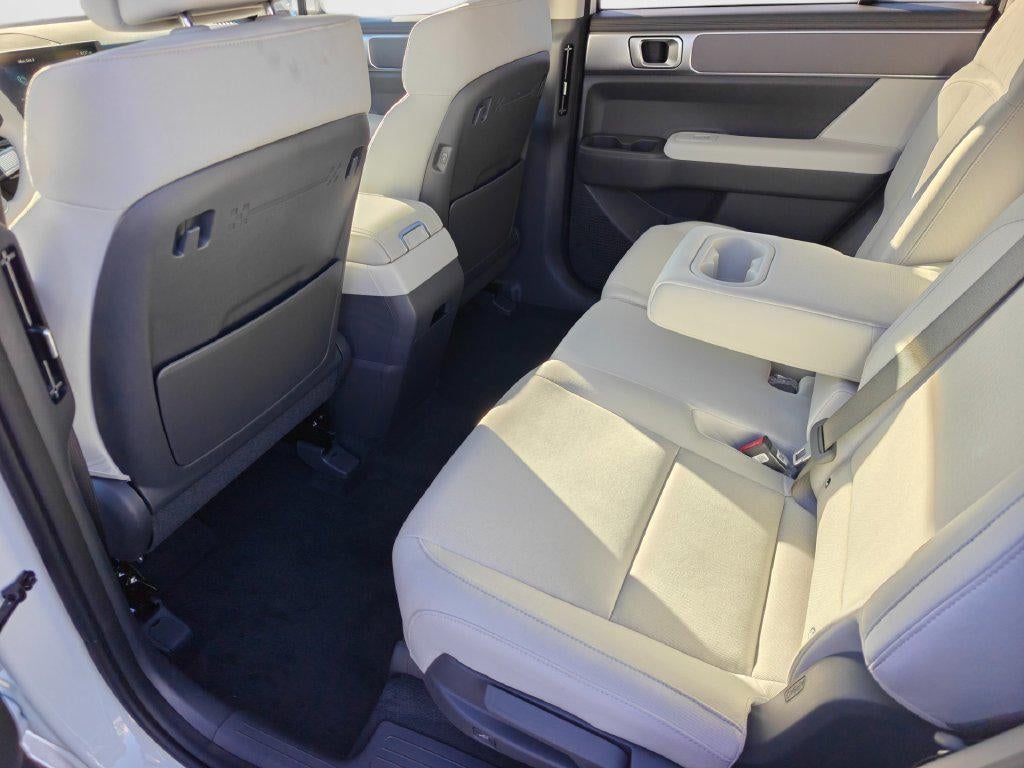2027 Hyundai Santa Fe SE AWD