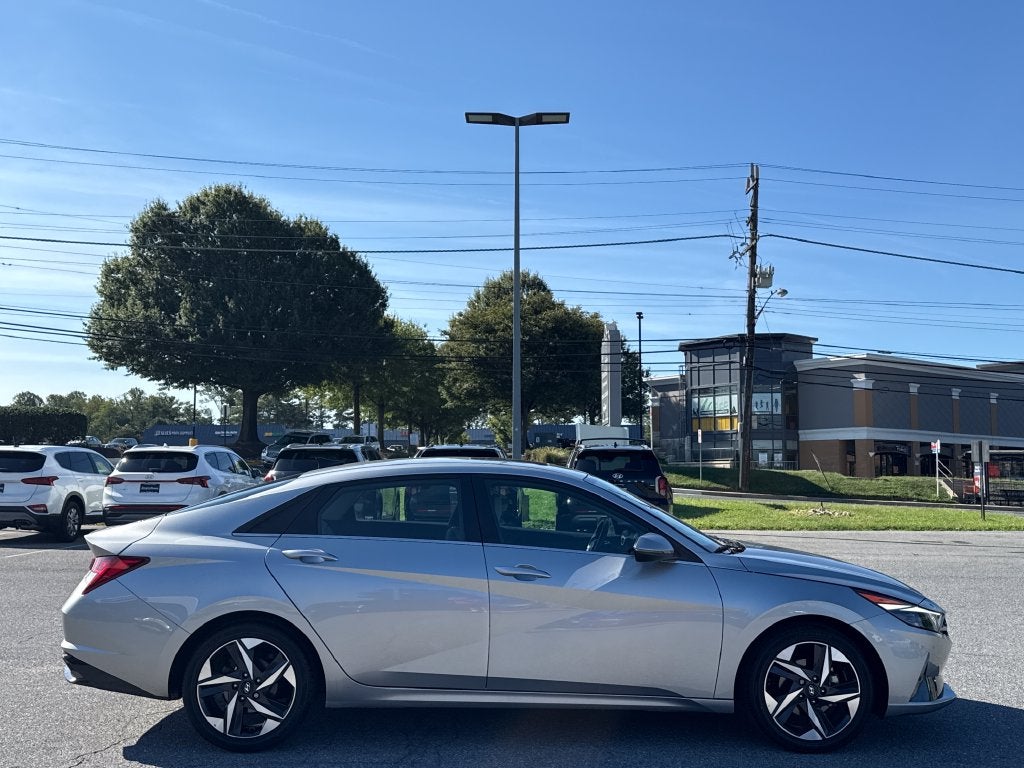 2023 Hyundai Elantra Limited