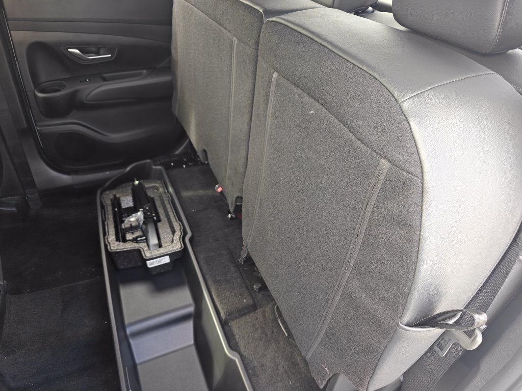 2027 Hyundai Santa Cruz SE AWD