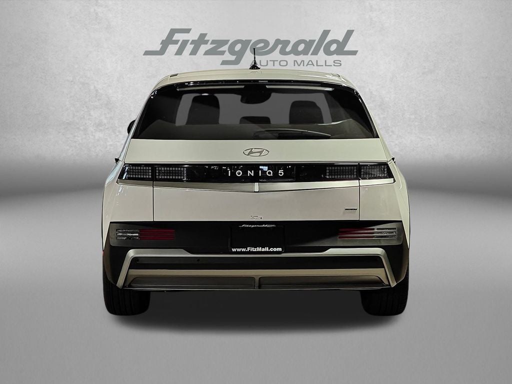 2025 Hyundai IONIQ 5 SE
