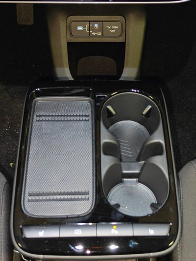 2025 Hyundai IONIQ 5 SE