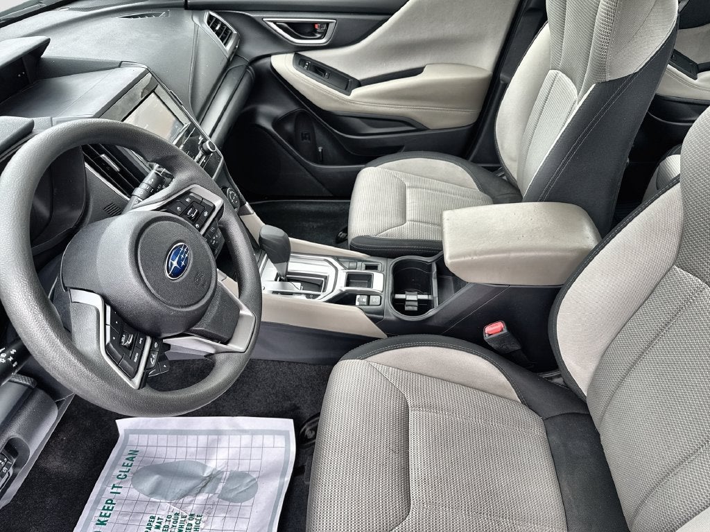 2023 Subaru Forester Base
