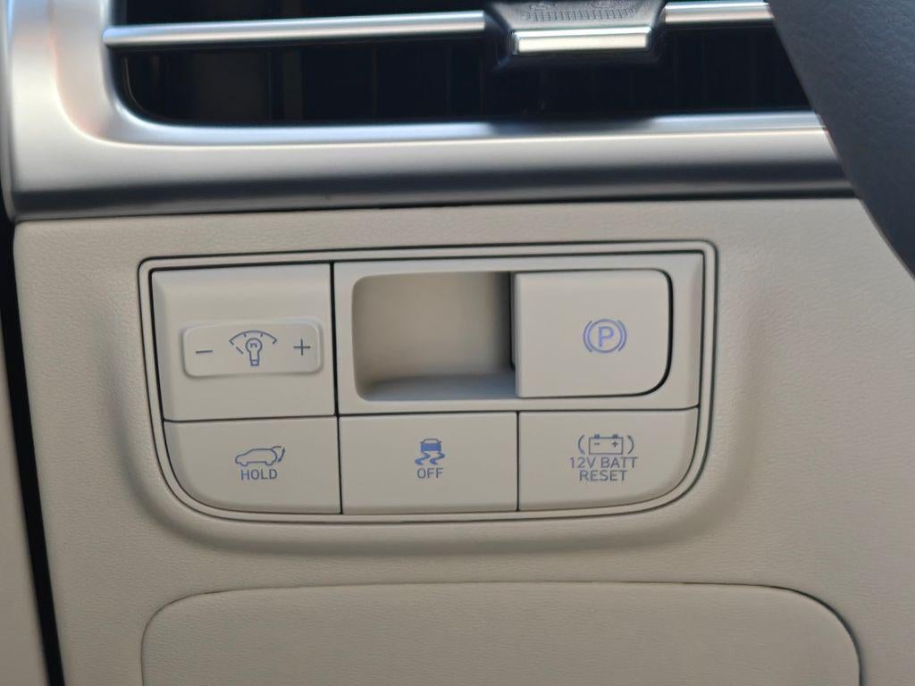 2026 Hyundai Tucson Hybrid SEL FWD