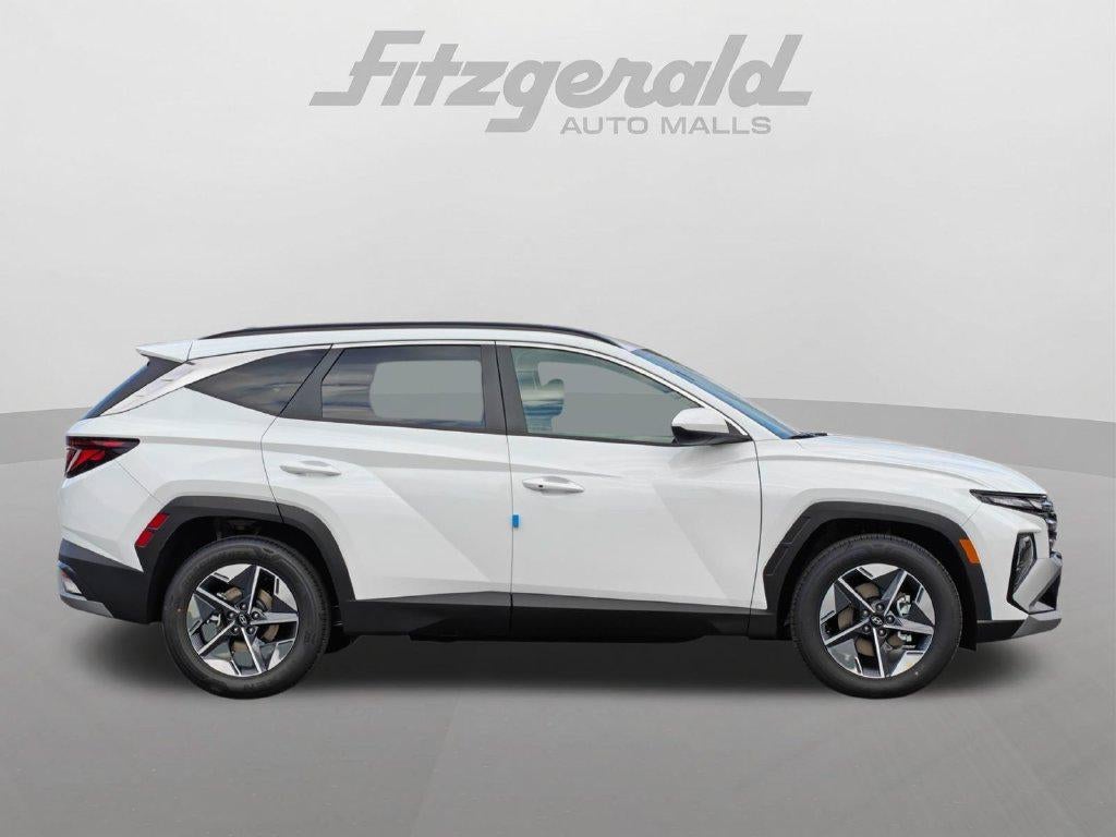 2026 Hyundai Tucson Hybrid SEL FWD