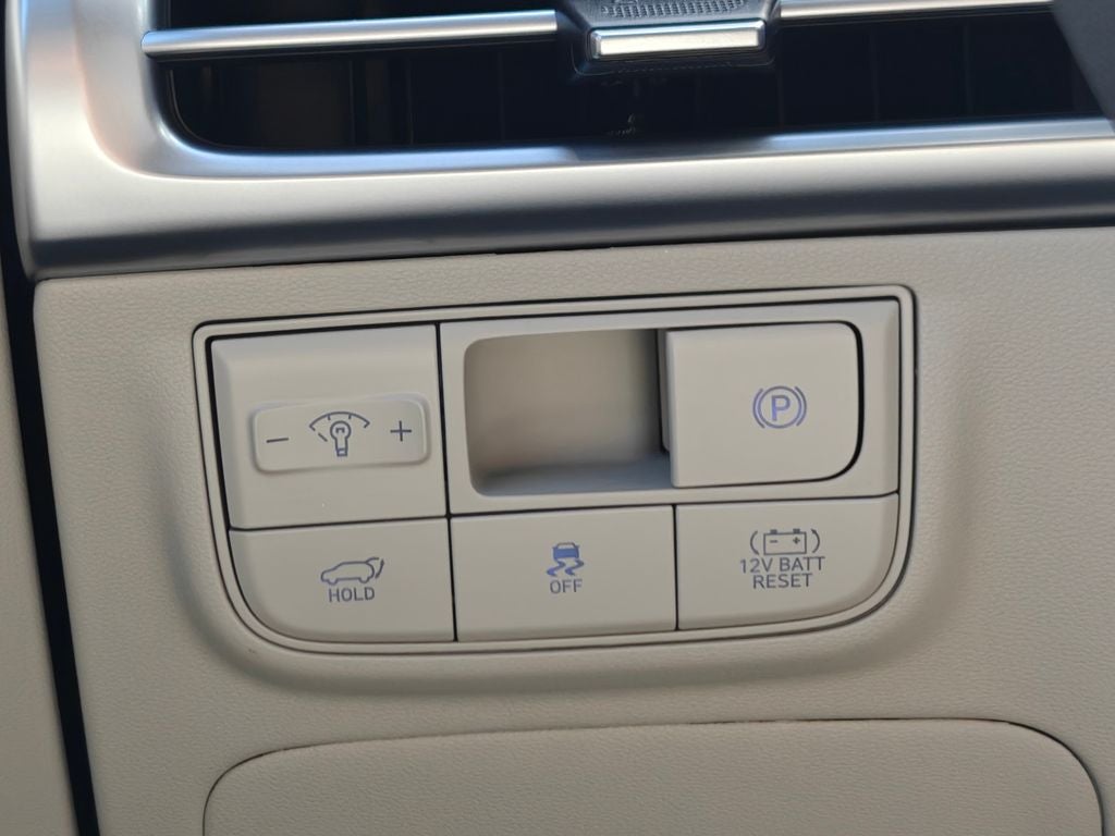2026 Hyundai Tucson Hybrid SEL FWD