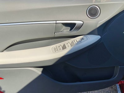 2026 Hyundai Sonata Hybrid SEL