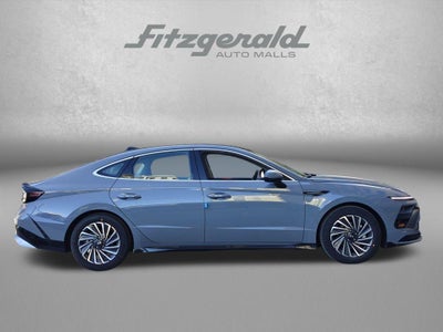 2026 Hyundai Sonata Hybrid Limited