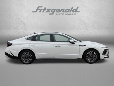 2026 Hyundai Sonata Hybrid Limited