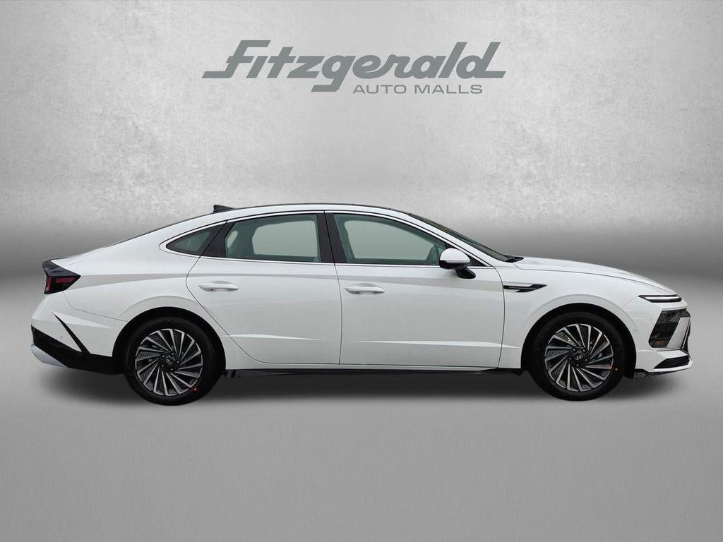 2026 Hyundai Sonata Hybrid Limited